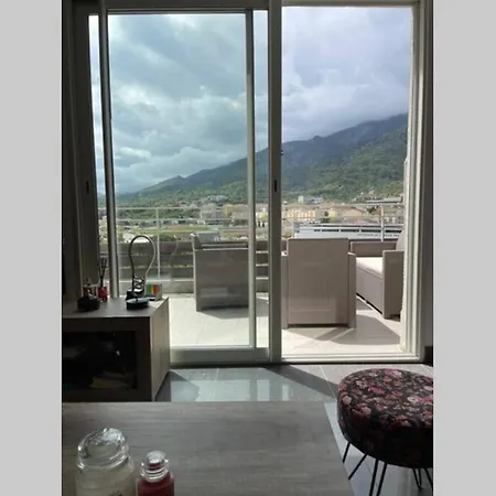 Duplex En Plein Centre De Corte Corte (Corsica)